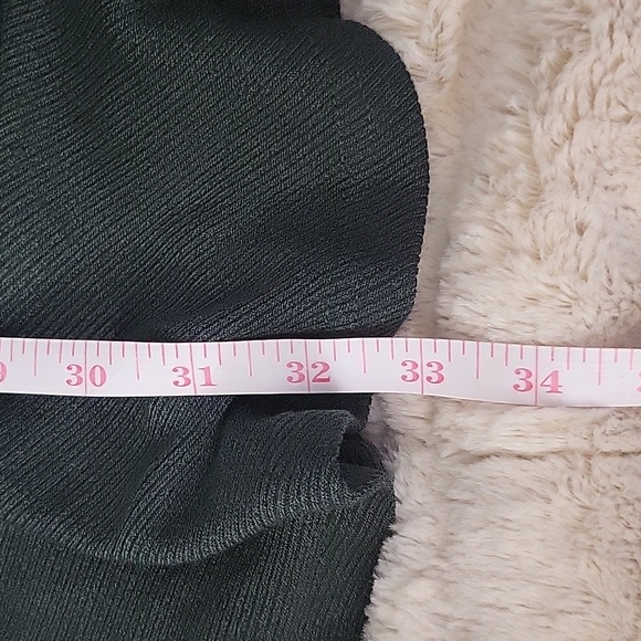 Dropped To The Max All Dresses Must Go - Picture 7 of 7